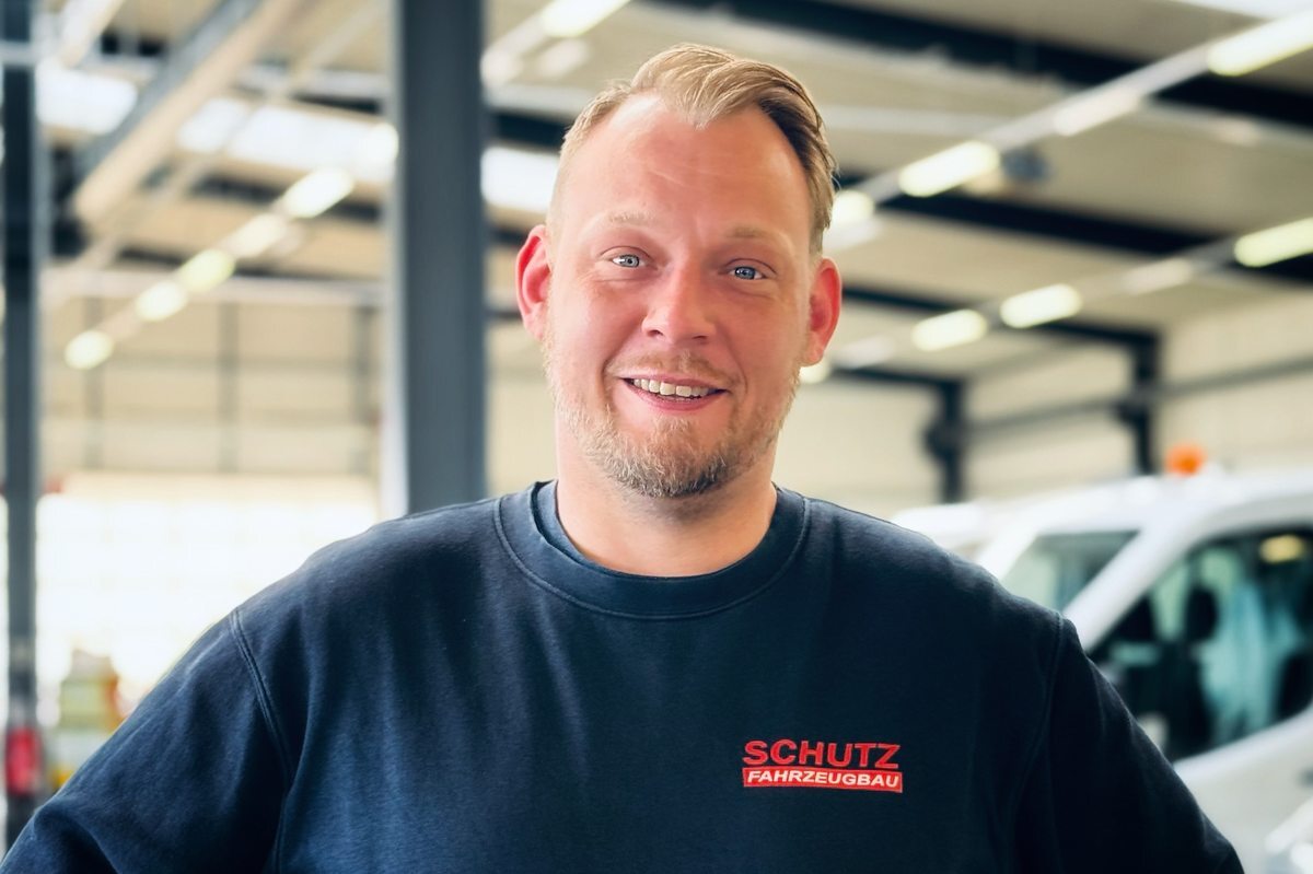 Schutz Fahrzeugbau - Schutz Fahrzeugbau - Anprechpartner Warenannahme Stefan Carstens